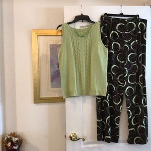 Classic First Issue Liz Claiborne Knitted Tank Top